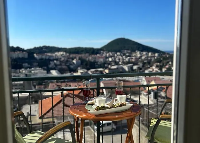 Harmonie - Free Parking Apartment *