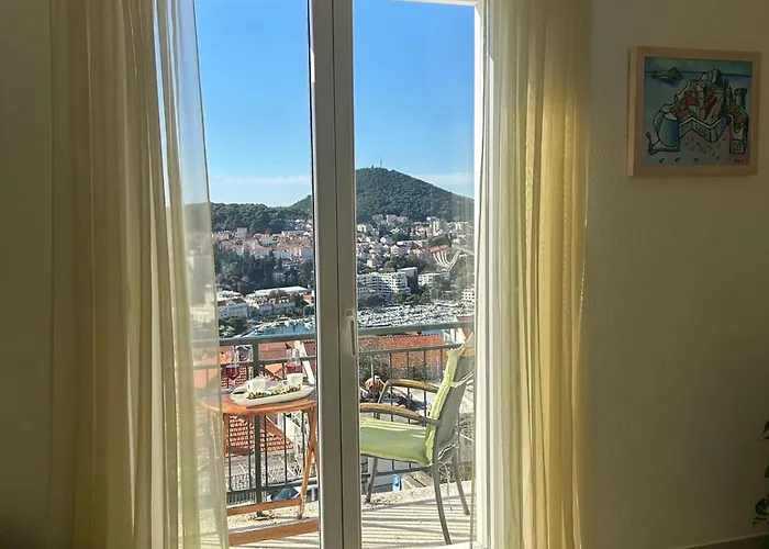 Harmonie - Free Parking